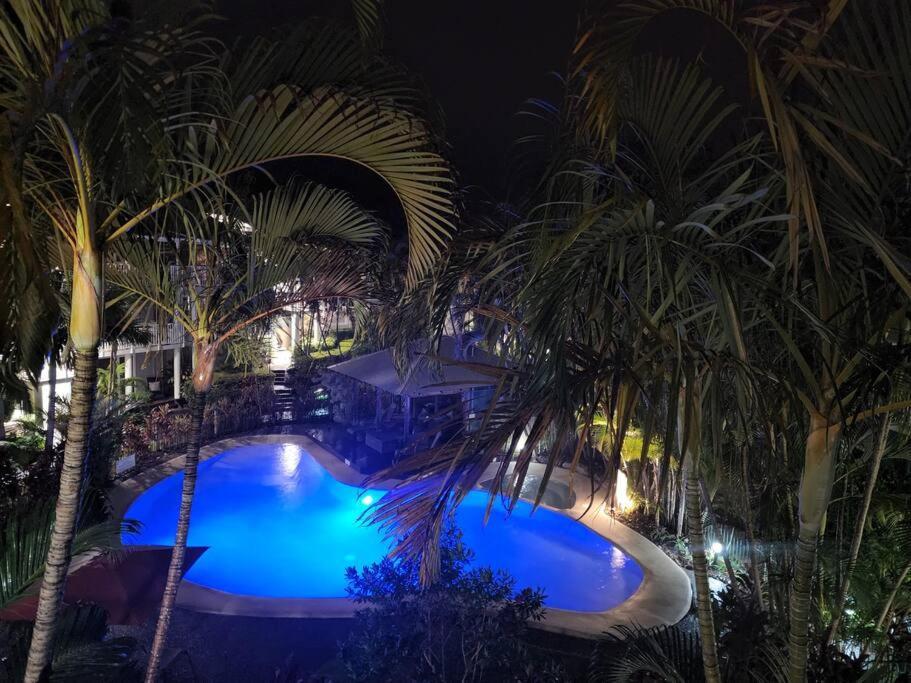 Luxury Top Floor Sunset Villa Noosaville Exteriér fotografie